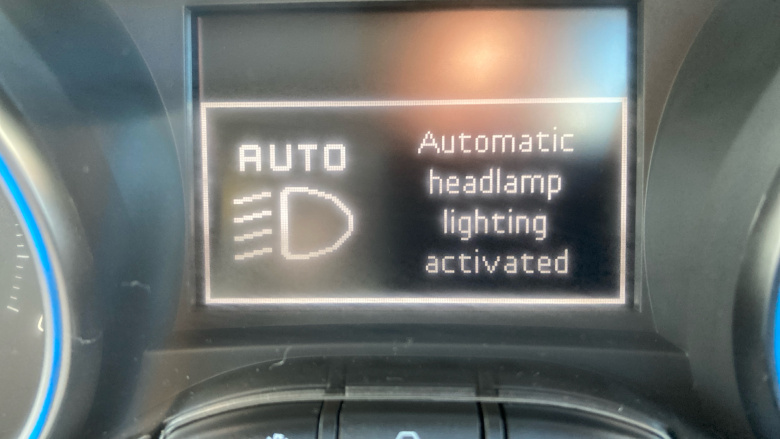 Peugeot 2008 1.6 BlueHDi 100 Allure 5dr Diesel Estate